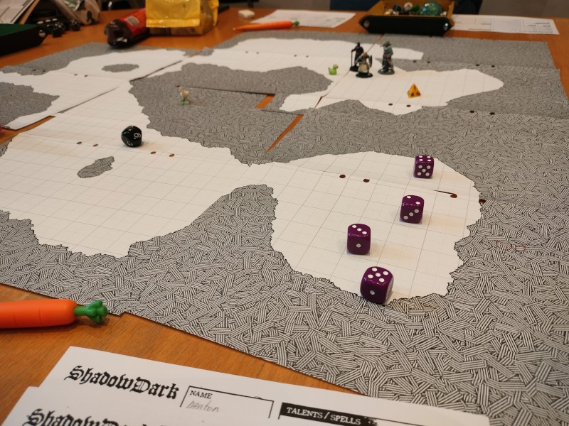 Cool cave battlemap that the GM printed.